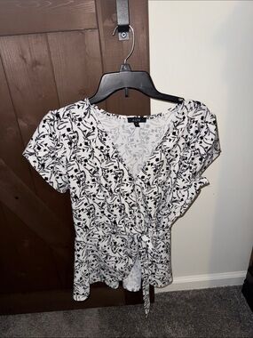 AUW Black & White Floral Wrap Tie Blouse
